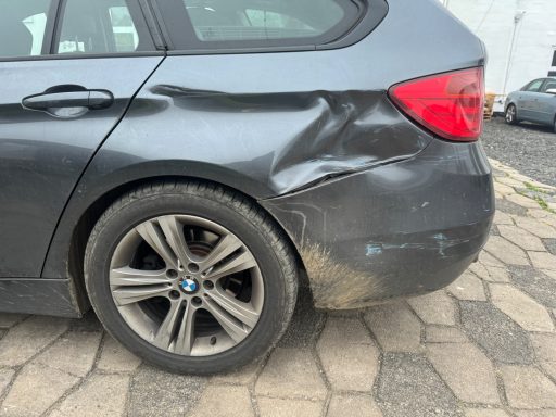 PKW Heckschaden – Gutachten Butzbach PKW Heckschaden – Gutachten Butzbach